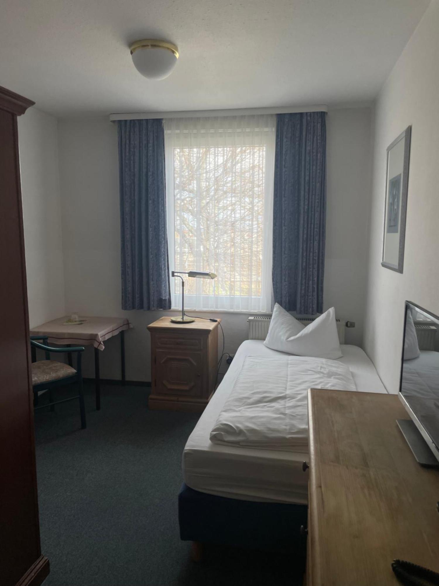 Hotel Krone アルンシュタット 部屋 写真