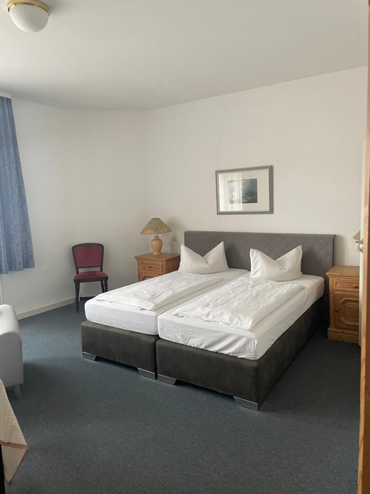 Hotel Krone アルンシュタット エクステリア 写真